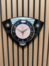 Mid Century Modern Trianguloid