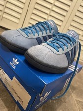 Adidas “TAHITI” island
