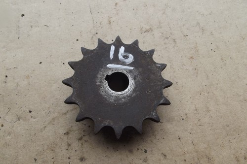 Magneto drive sprocket - drive,