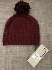 N. Peal cashmere Christmas