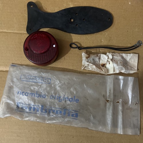 Innocenti lambretta taillight - lambretta,