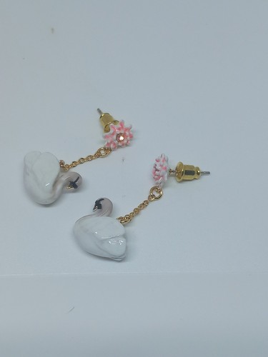 Les nereides swan drop - swan,