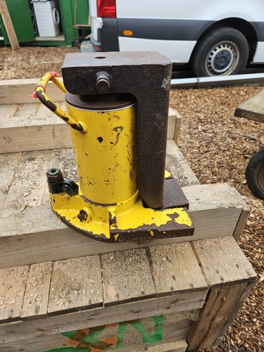 Action ram hhqd tonne - action,