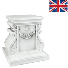 Elegant Medium Garden Plinth