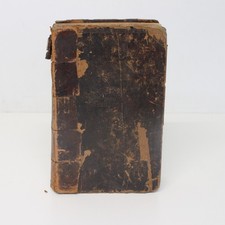 HOLY BIBLE Eyre & Spottiswoode 1876 Family Bible *See Description* - EHB