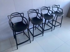 4X Master Style Bar Cafe