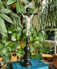 Antique Turned Wood Bobbin