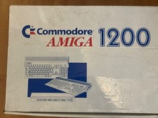 Commodore Amiga A1200 Vintage Computer + LOADS of games and extras