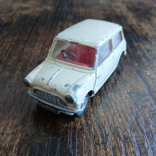 Corgi toys morris mini - corgi,