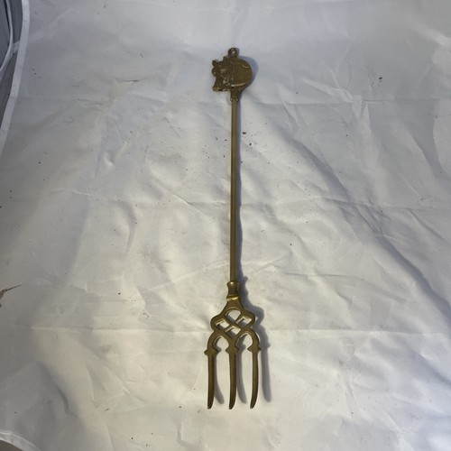 Vintage long brass toasting - long,