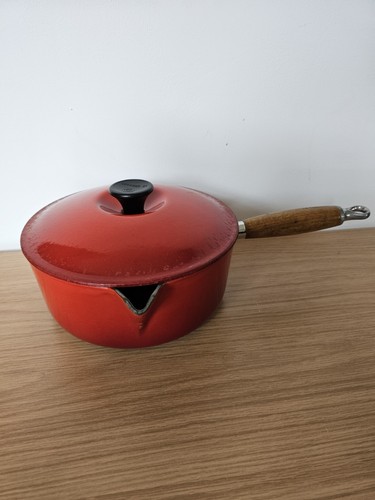 Vintage creuset volcanic - le,