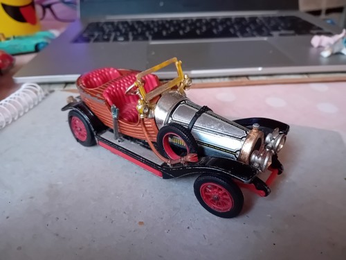 Corgi chitty bang - chitty,