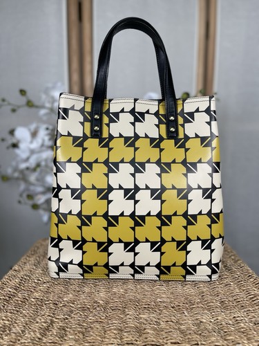 Orla kiely sycamore leaf - orla,