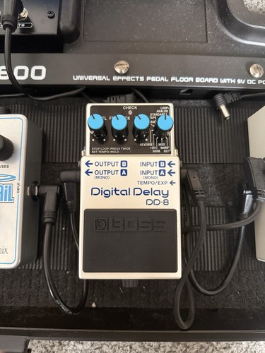 Boss digital delay - dd-8,