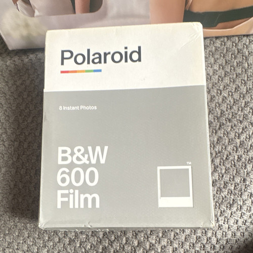 Polaroid 600 series black - 600,