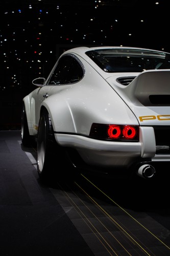 White porsche 911 - porsche,