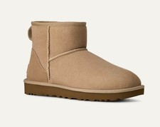Size 6 - UGG Classic Mini II