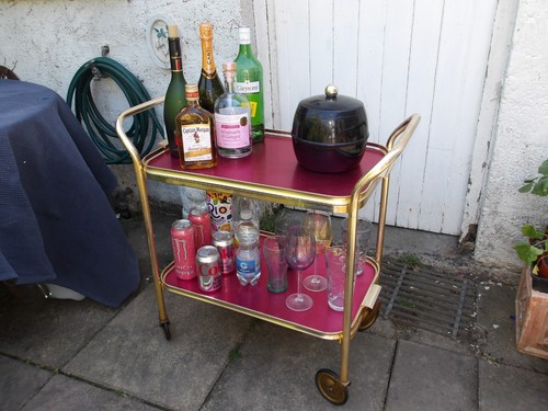 Vintage carefree tier - carefree, gold