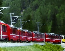 KATO N Gauge Rhaetian Railway Bernina Express Basic 3 Unit 10-1655 Model Train