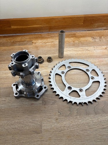 Montesa 315r rear hub - montesa,