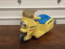 Vintage LITTLE TIKES Cruiser 3-Wheel Scooter Yellow Tricycle Ride-On Trike