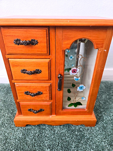 Vintage wooden jewellery - vintage,