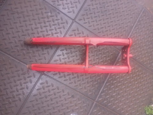 Mobylette front forks - front,