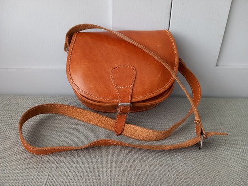 Vintage tan brown leather - vintage,