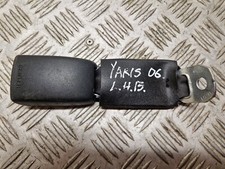 2006-2010 TOYOTA YARIS REAR LEFT SEAT BUCKLE FOR CENTER SEAT BELT E034601