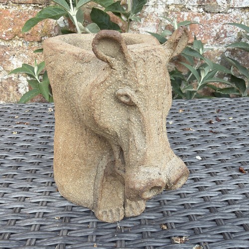 Concrete art studio - concrete,