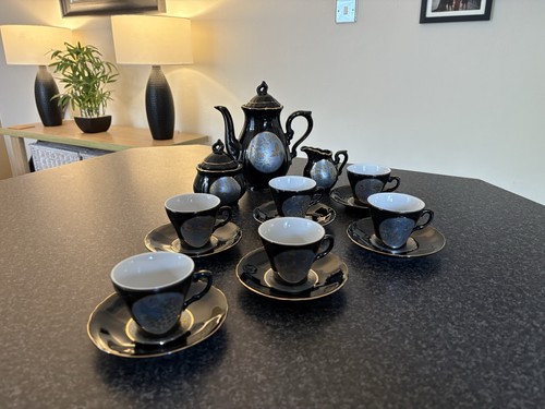 Japanese black gold coffee - black,