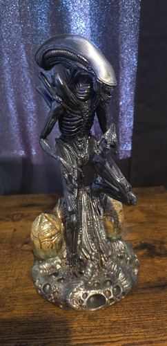 Alien xenomorph figure - alien, with