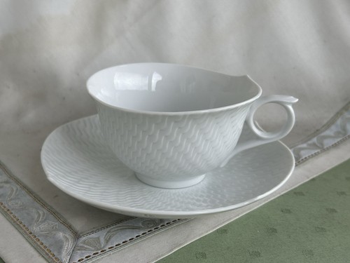 Beautiful meissen tea cup - meissen,