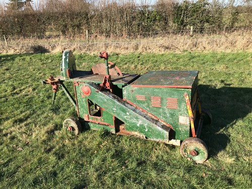 Sawbench with diesel - diesel, engine