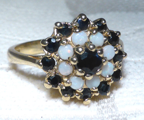 9ct gold ring sapphire - gold,