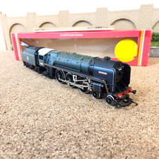 HORNBY OO GAUGE R507 BRITANNIA