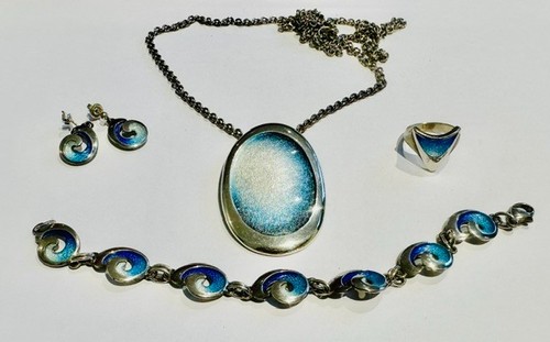 Sterling silver 925 enamel - &,