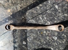 Snail Brand 9/16W x 1/2W 11/16