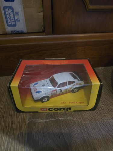 Corgi die cast model 312 - die-cast, ford