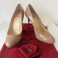 CHRISTIAN LOUBOUTIN FIFI Beige/ Nude Patent Leather Heels. Size 39/6