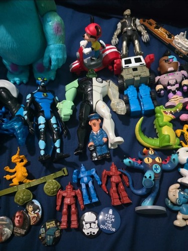 Large toy bundle 1 ben10 - toy,