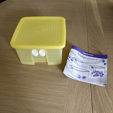Tupperware Ventsmart Small Square 1.0L Vegetable Storage Fridge YELLOW