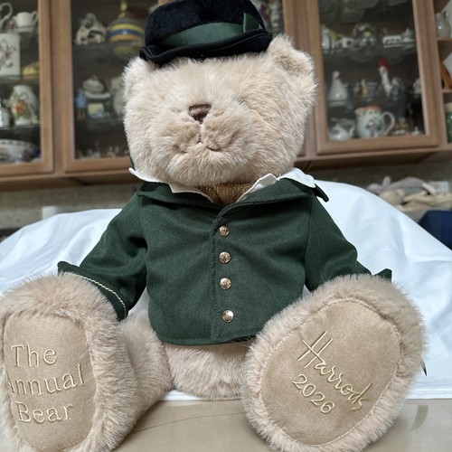 Harrods 2026 annual bear green - annual,