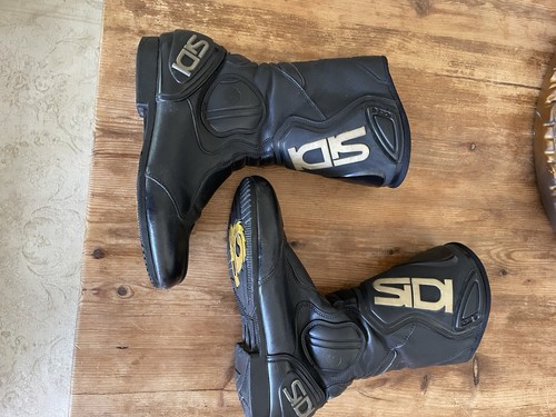Sidi motorcycle boots - motorcycle, uk8