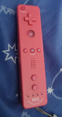 Genuine nintendo wii remote - genuine,