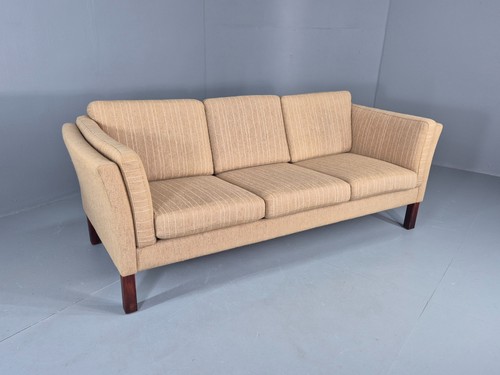 Vintage seater sofa - 3,