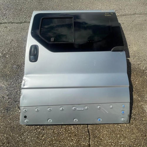 2011 vauxhall vivaro - vauxhall, sliding