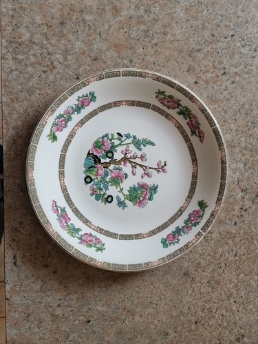 Wedgwood large cake plate - large,