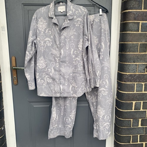 Laura ashley josette - laura, button