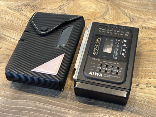 Super vintage aiwa walkman - vintage,